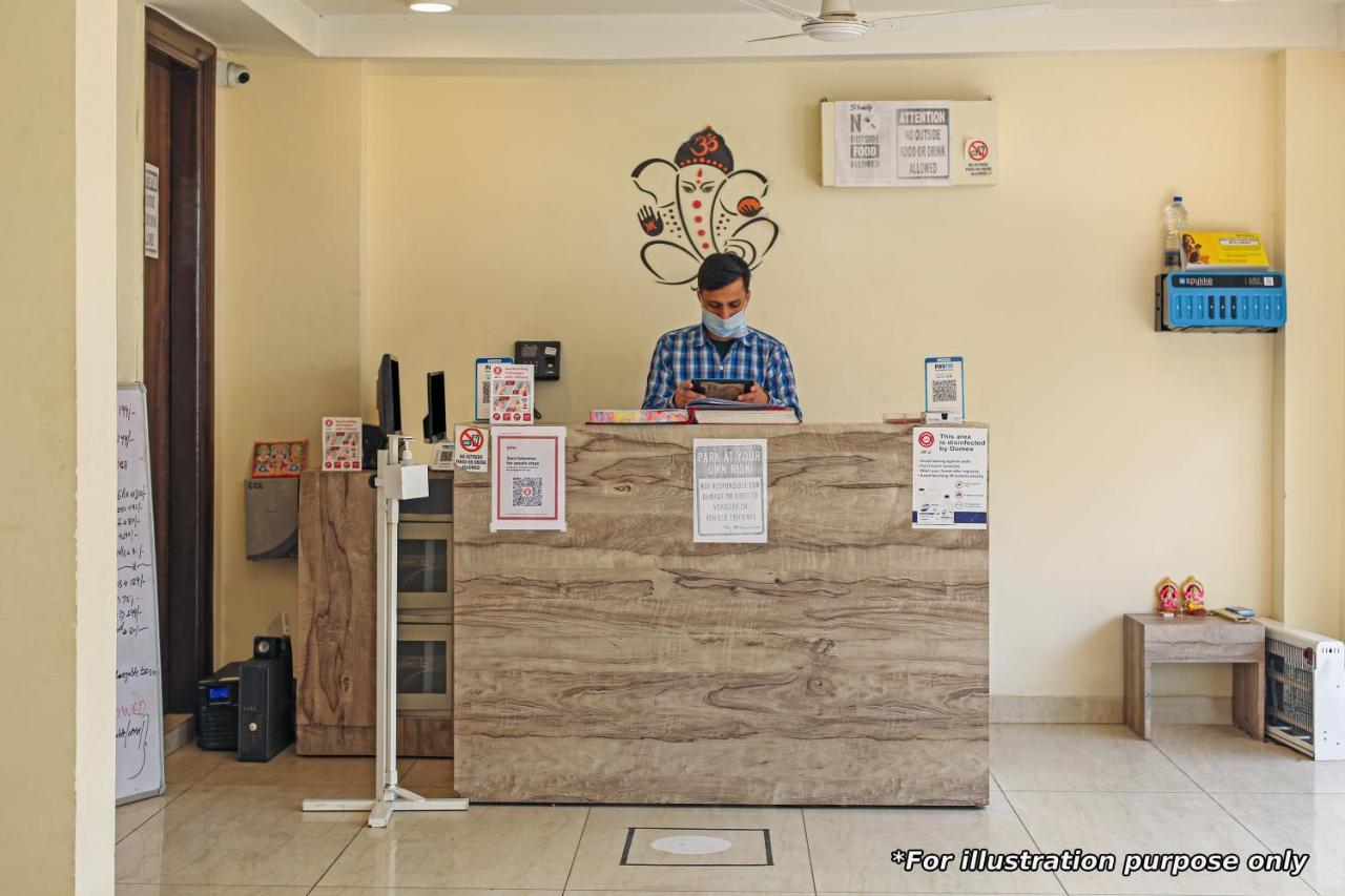 Oyo Flagship 81055 Hotel Barsana Phaphamau 外观 照片